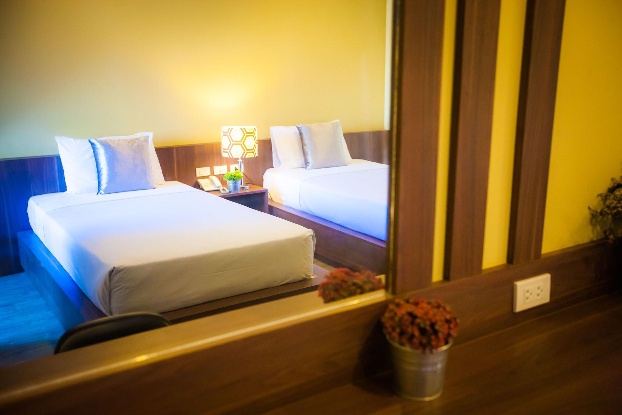 Rayong President Hotel Экстерьер фото